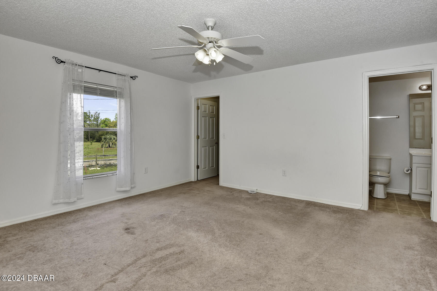 2459 North Kepler Road DeLand, FL 32724 - Photo 8 of 20 Primary Bedroom