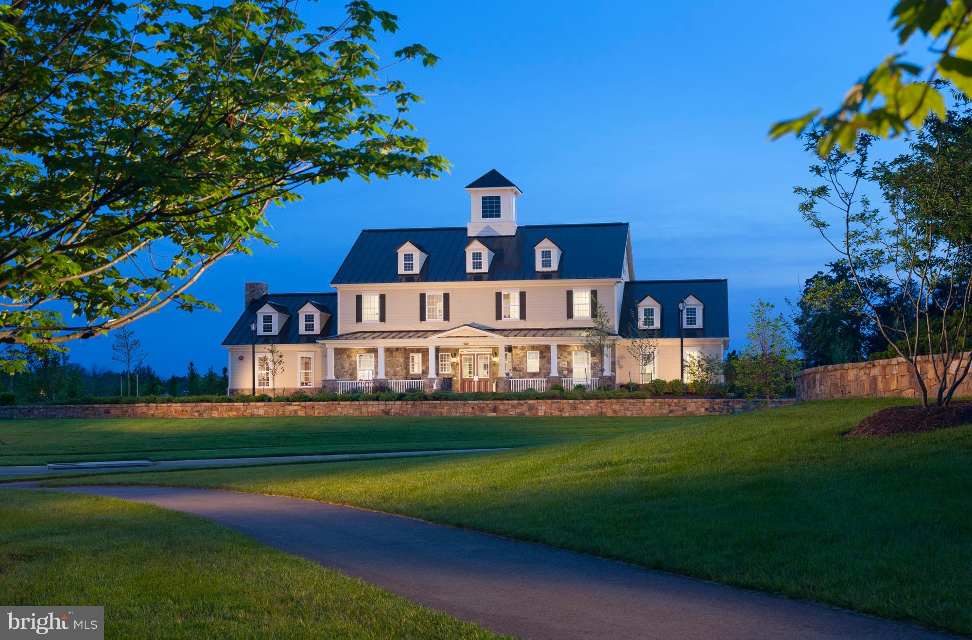 41363 Tarragon Leaf Drive Aldie, VA 20105 - Photo 4 of 12 Clubhouse at Dusk