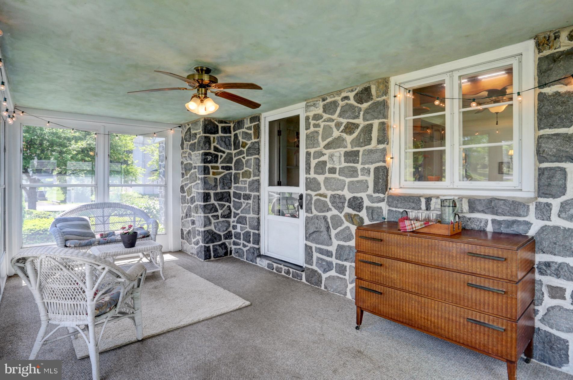 1454 Geigertown Road Birdsboro, PA 19508 - Photo 31 of 38 Large 3 season room