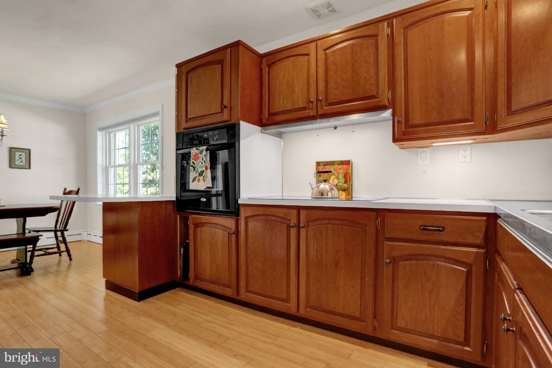 1454 Geigertown Road Birdsboro, PA 19508 - Photo 10 of 38 Wall oven and cooktop