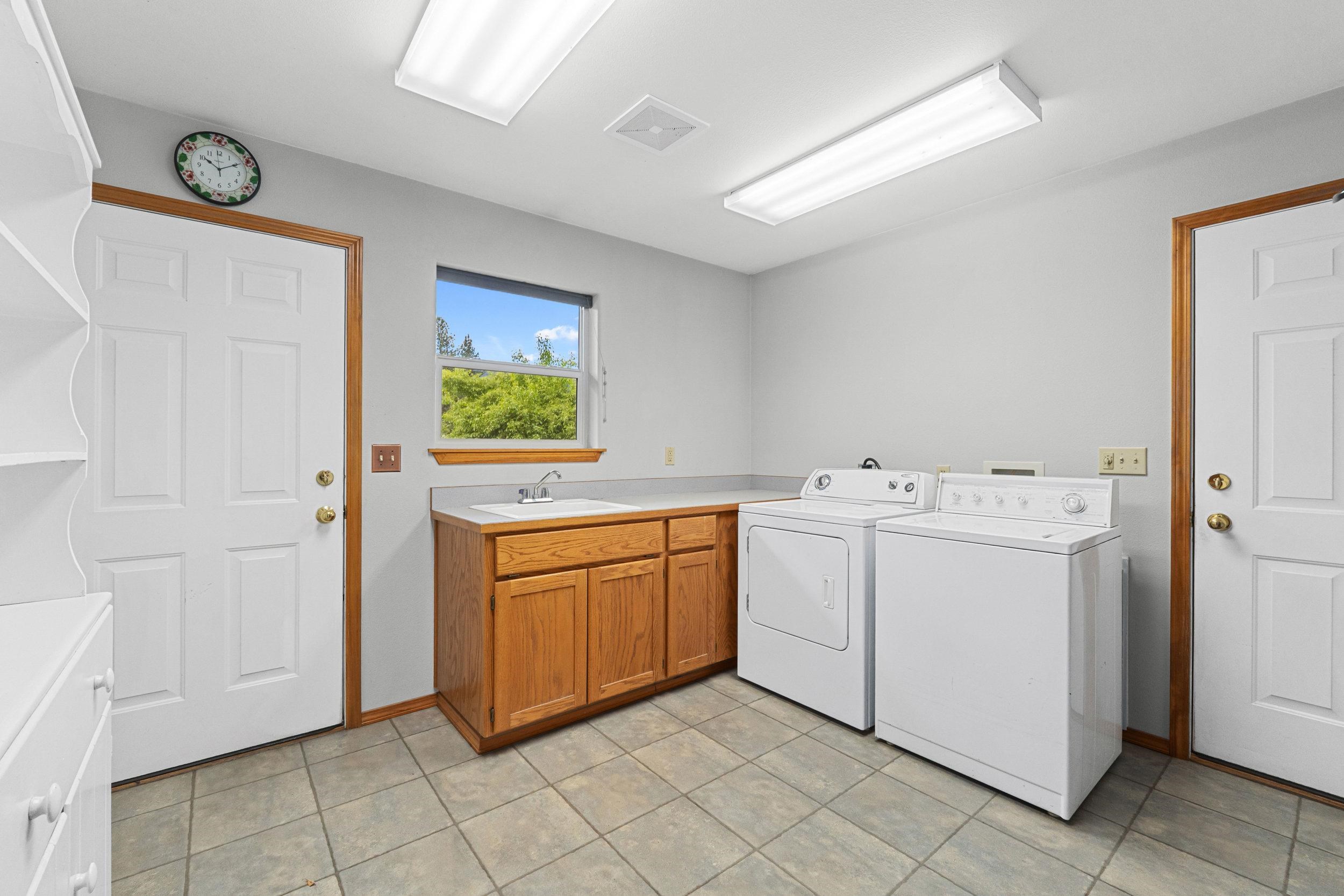 11 Echo Cove Road Kettle Falls, WA 99141 - Photo 12 of 49