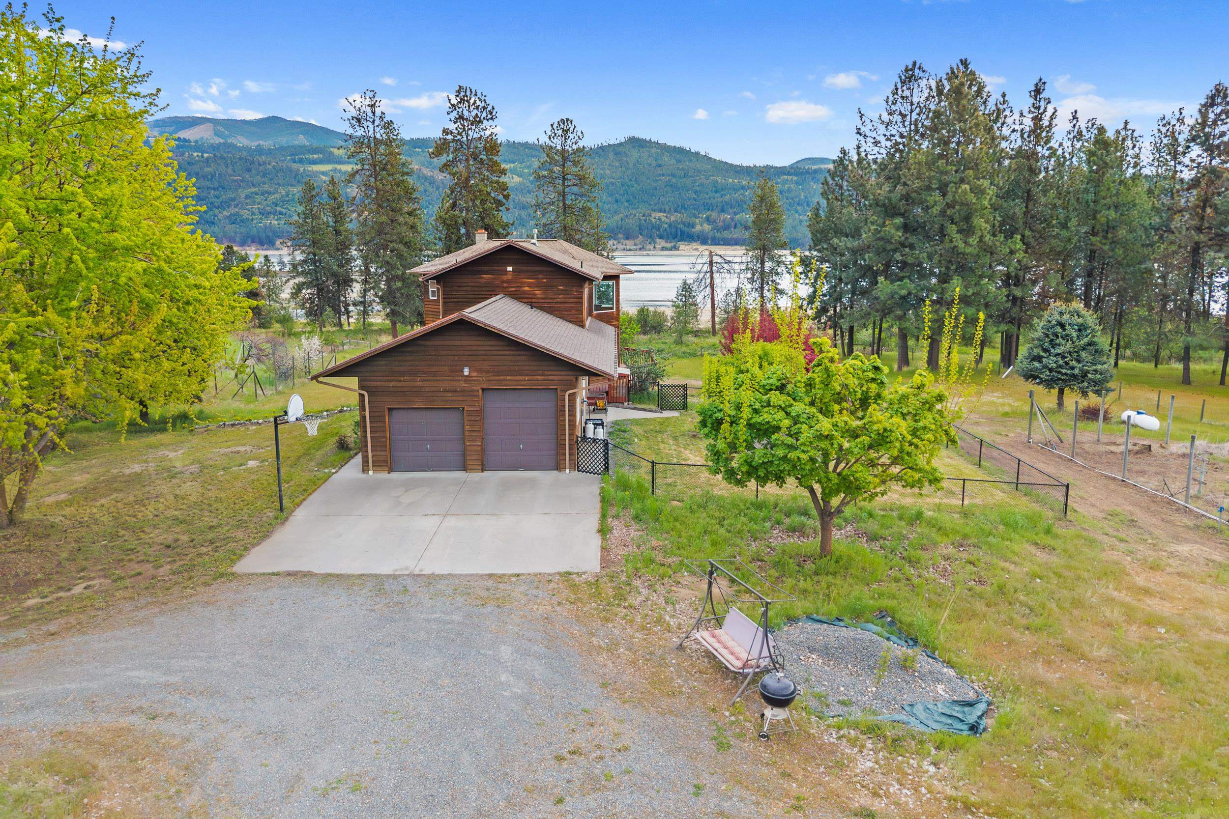 11 Echo Cove Road Kettle Falls, WA 99141 - Photo 2 of 49