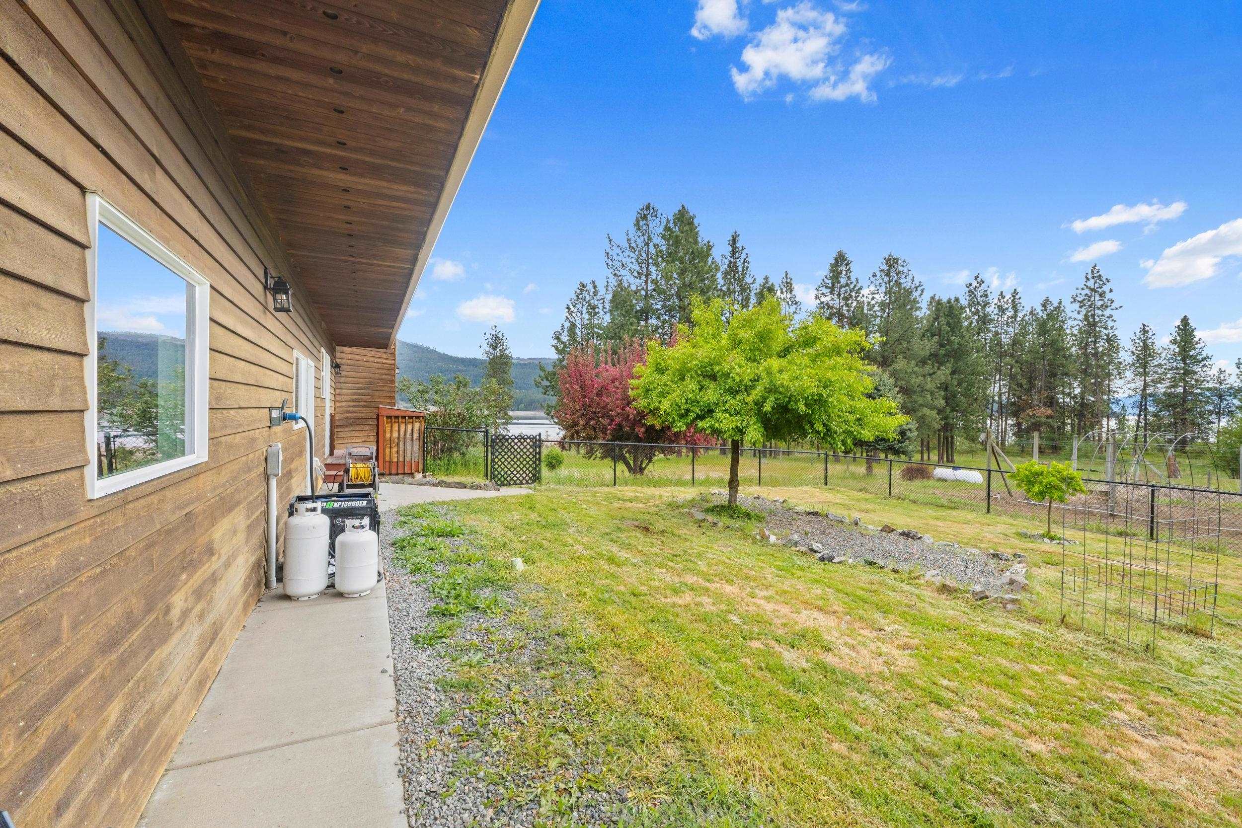 11 Echo Cove Road Kettle Falls, WA 99141 - Photo 31 of 49