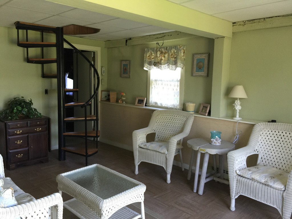 800 Eastside Road Wrentham, MA 02093 - Photo 13 of 30