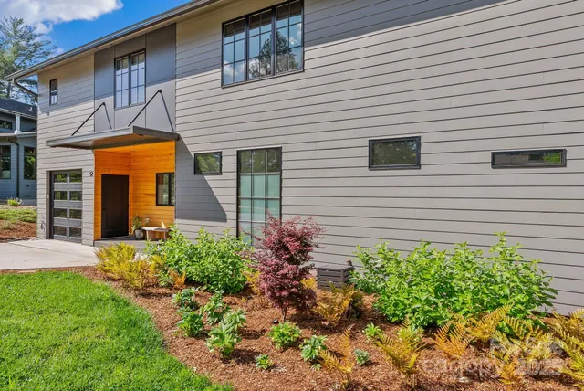 $1,325,000 | 52 Malvern Walk, Asheville, NC 28806