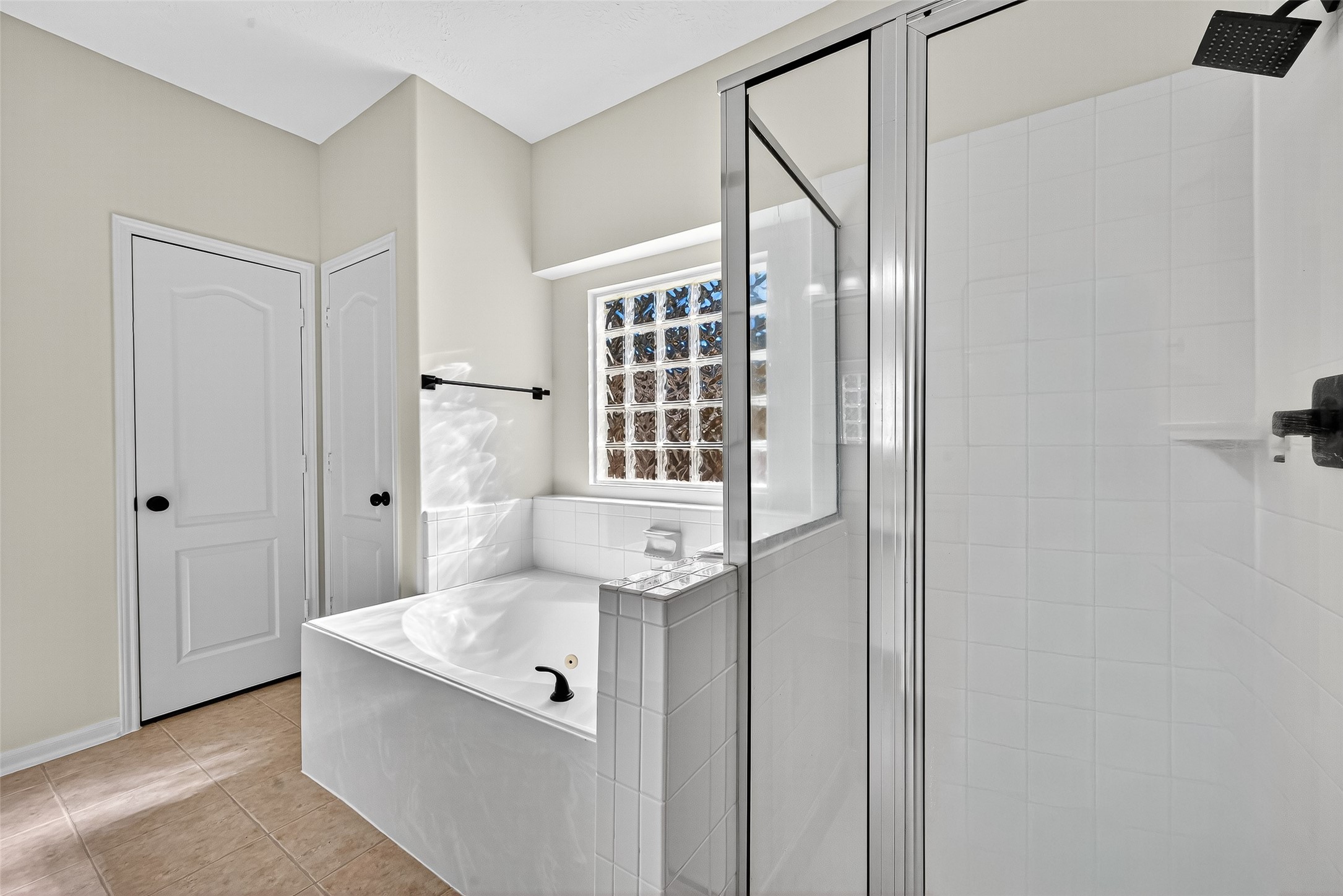 11727 Spring Path Court Tomball, TX 77377 - Photo 44 of 50 a bathroom with a sink and mirror