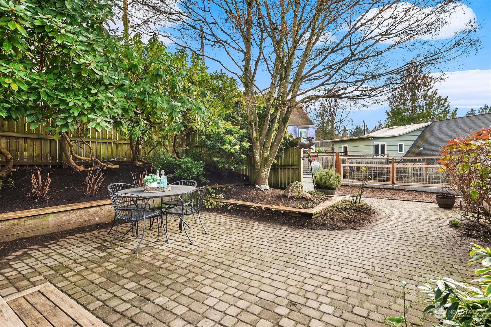 1925 East Lynn Street Seattle, WA 98112 - Photo 31 of 36 a view of a terrace with sitting area