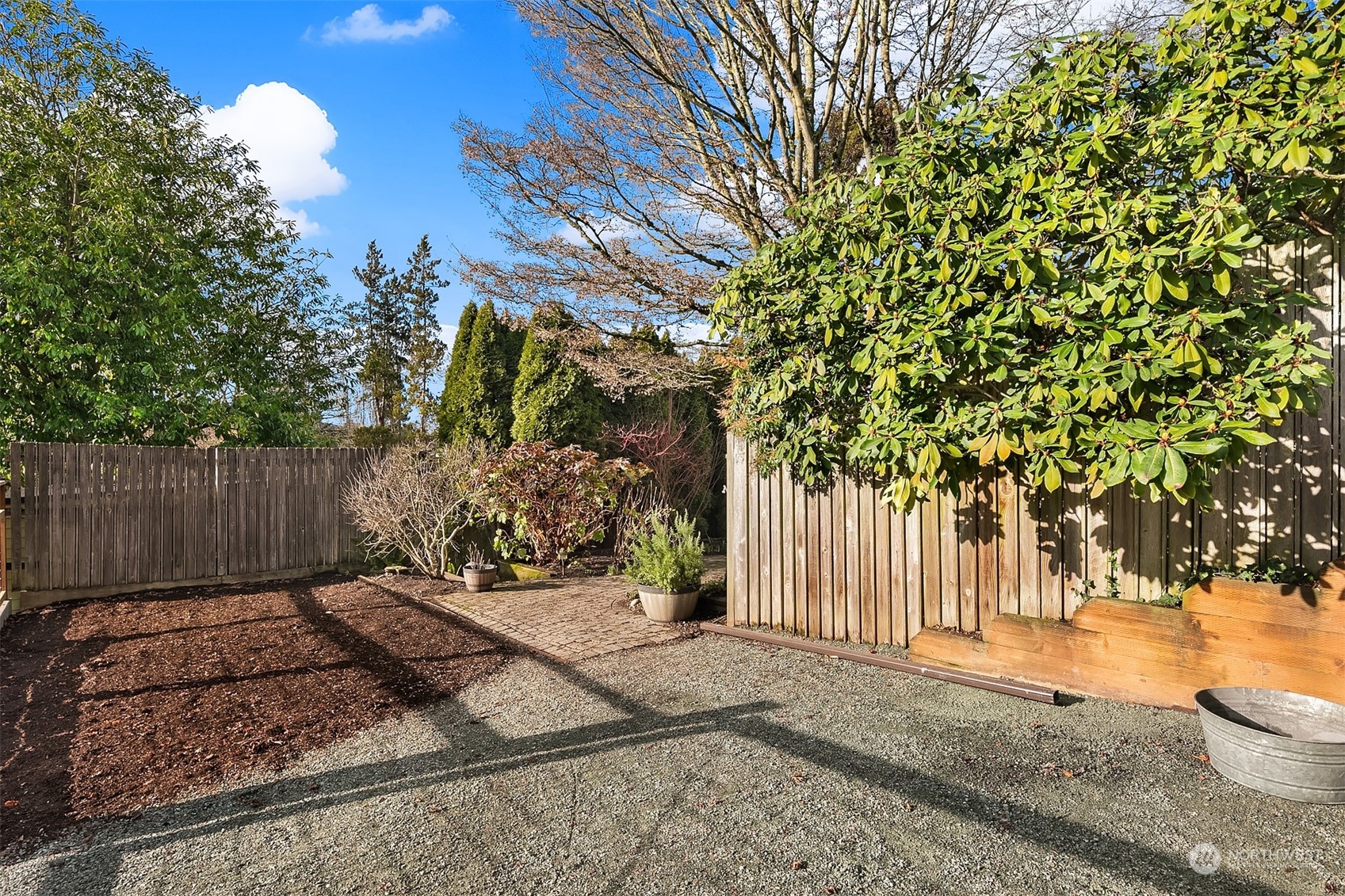 1925 East Lynn Street Seattle, WA 98112 - Photo 33 of 36 a backyard of a house with lots of green space