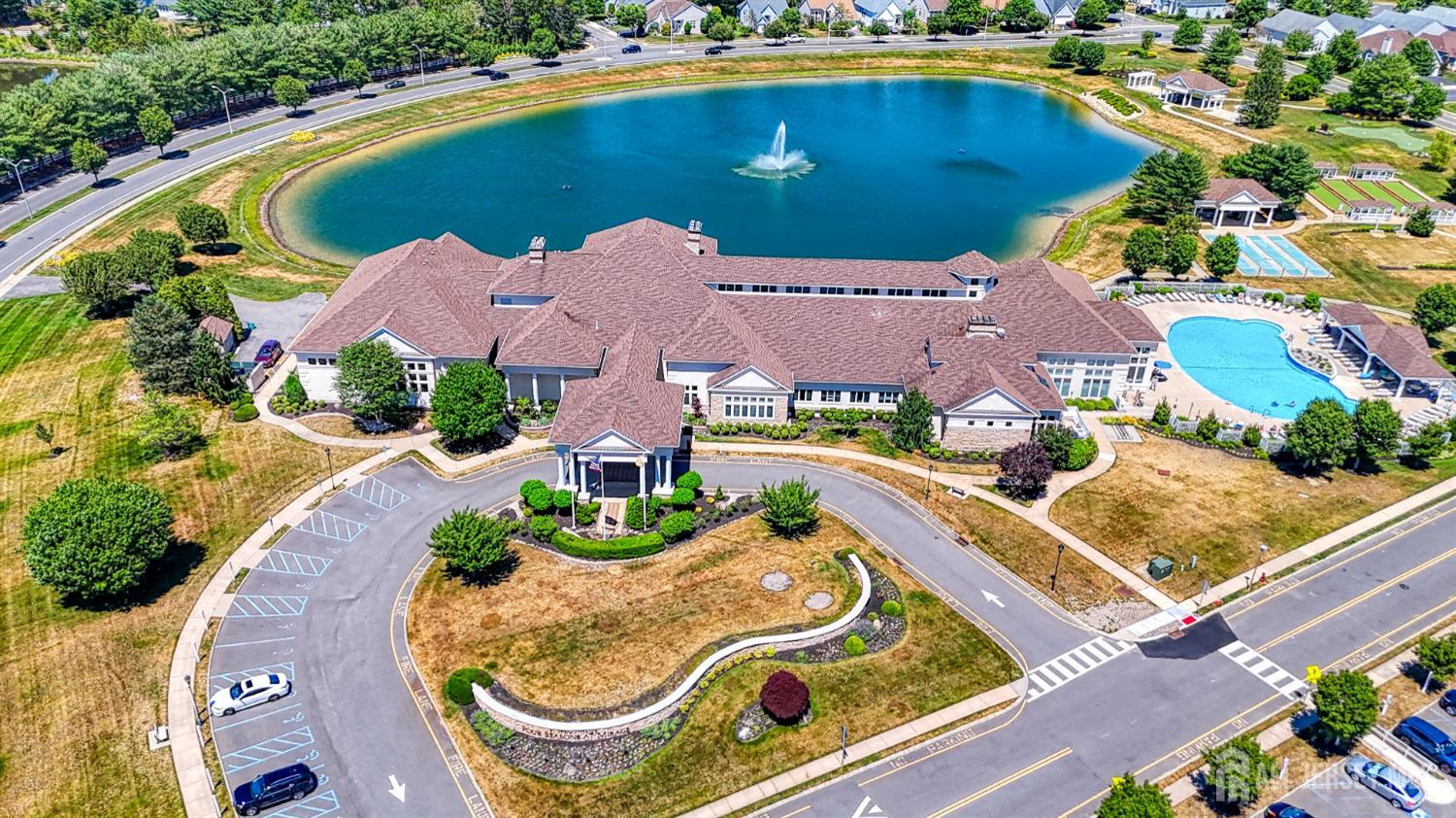 20 Valley Stream Place Barnegat, NJ 08005 - Photo 7 of 37