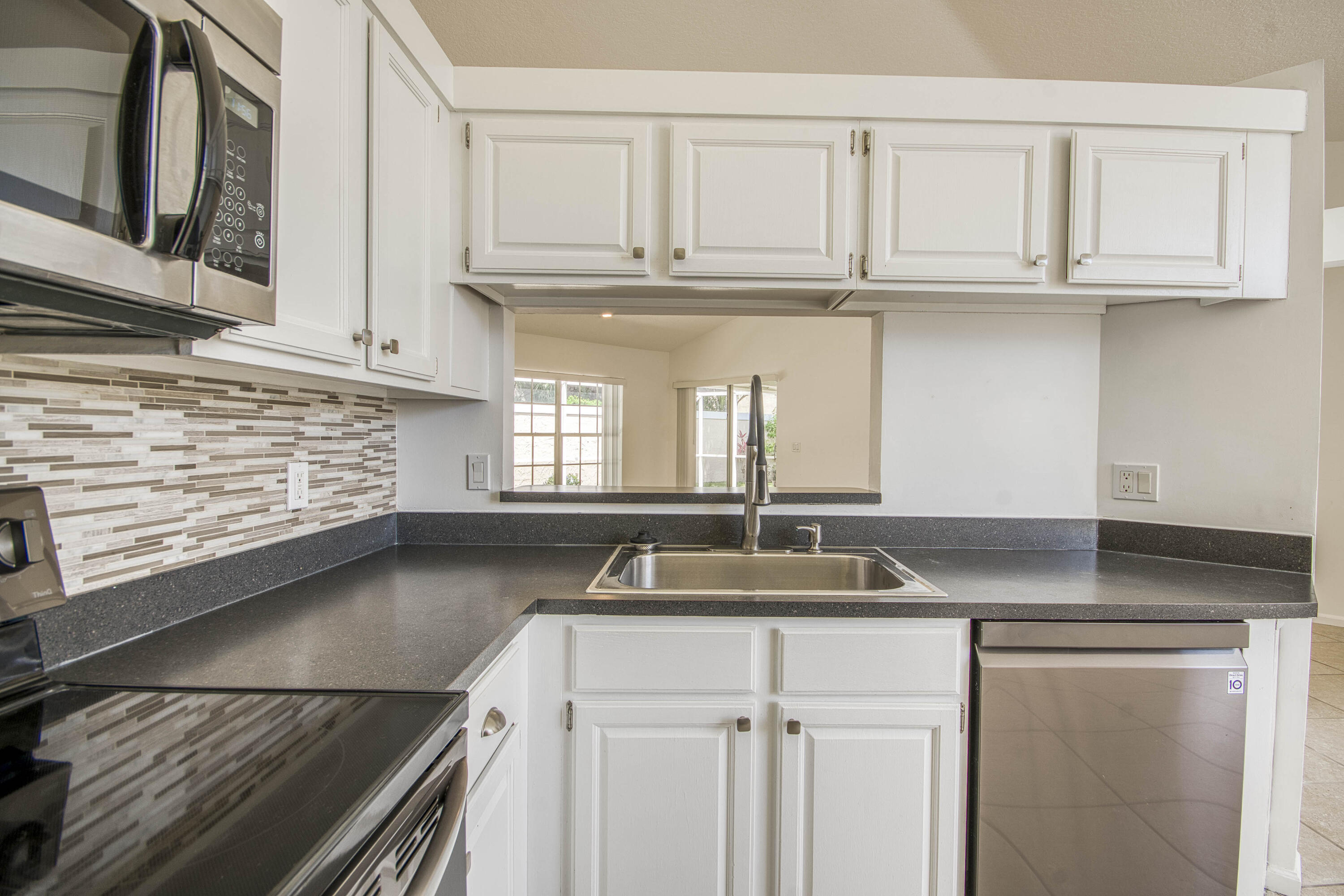 252 Moccasin Trail West Jupiter, FL 33458 - Photo 17 of 35 _IMG0958_HDR