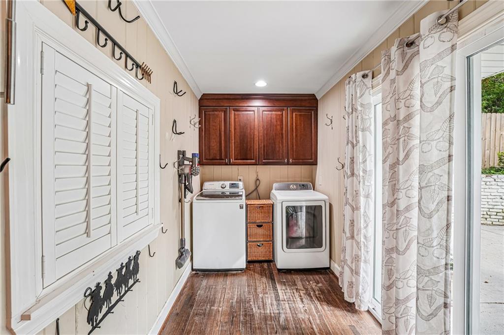 1664 Alderbrook Road Northeast Atlanta, GA 30345 - Photo 15 of 52
