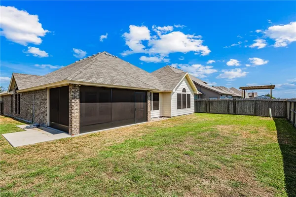 $2,450 | 7805 Pavo Real Street, Corpus Christi, TX 78414