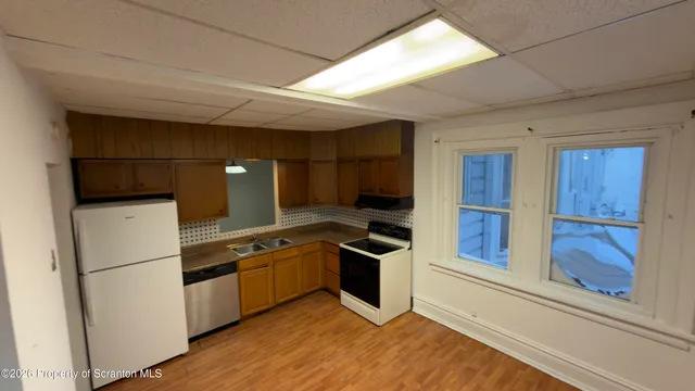 $1,350 | 189 North Church Street, Hazleton, PA 18201