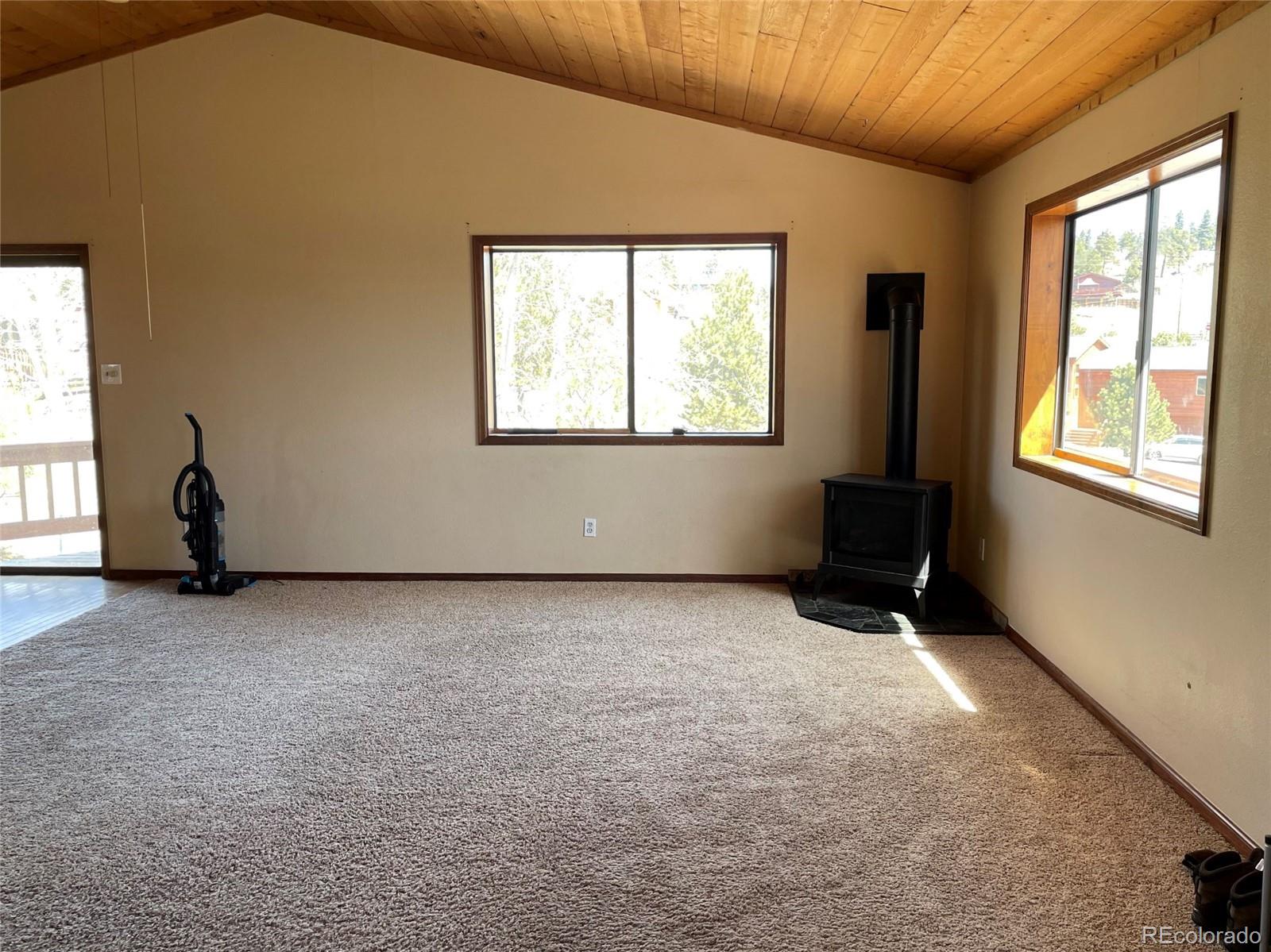 33 Quakie Way Bailey, CO 80421 - Photo 4 of 21