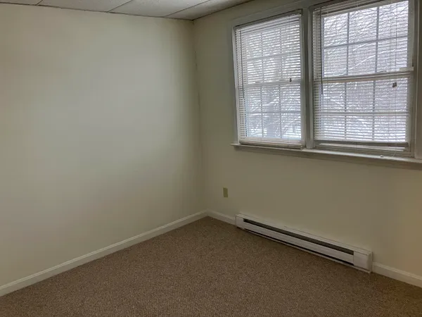 $2,000 | 288 Lafayette Road, Unit 2, Portsmouth, NH 03801