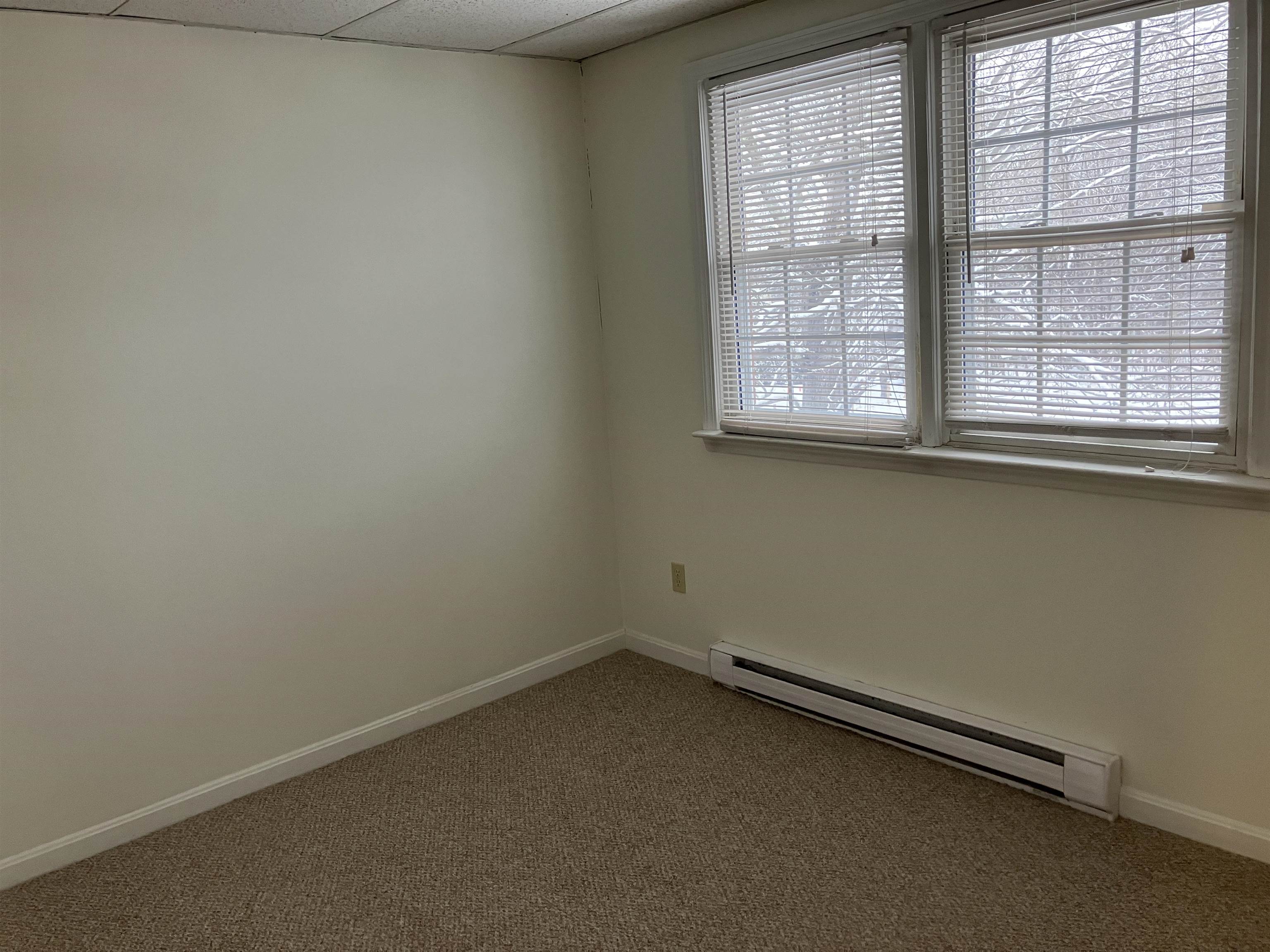 288 Lafayette Road, Unit 2 Portsmouth, NH 03801 - Photo 6 of 8