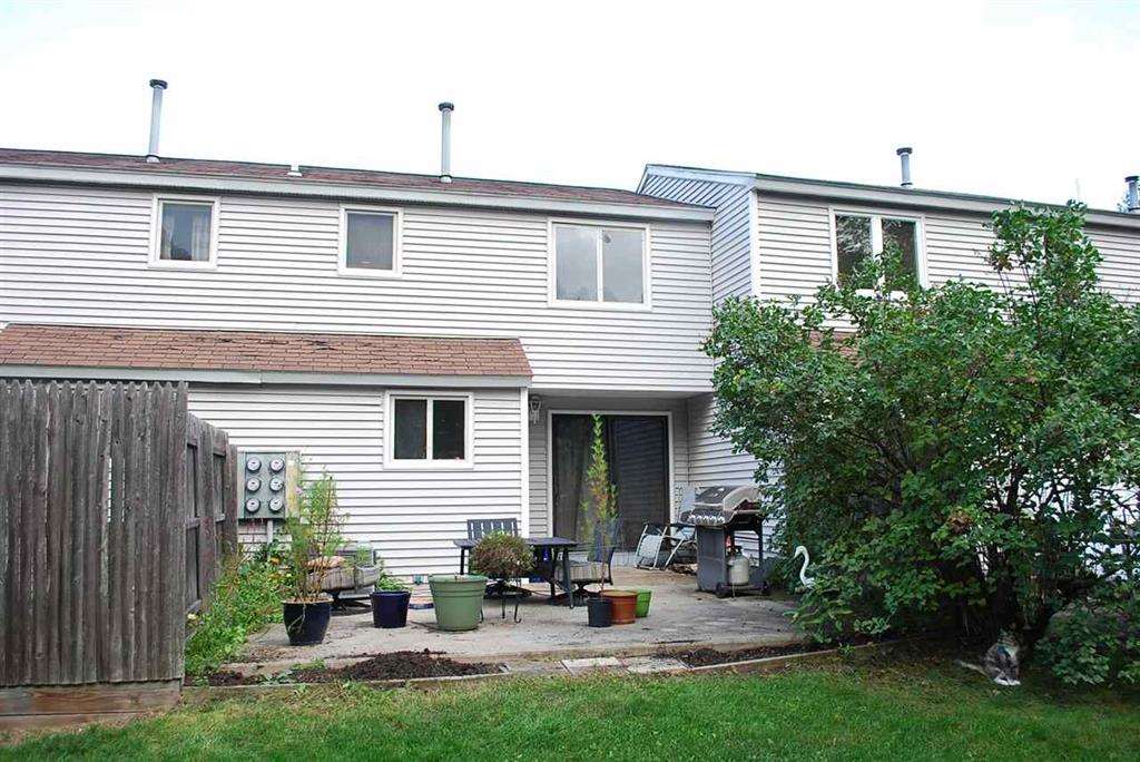 3 E Cedarbrook Rochester, NH 03867 - Photo 3 of 12