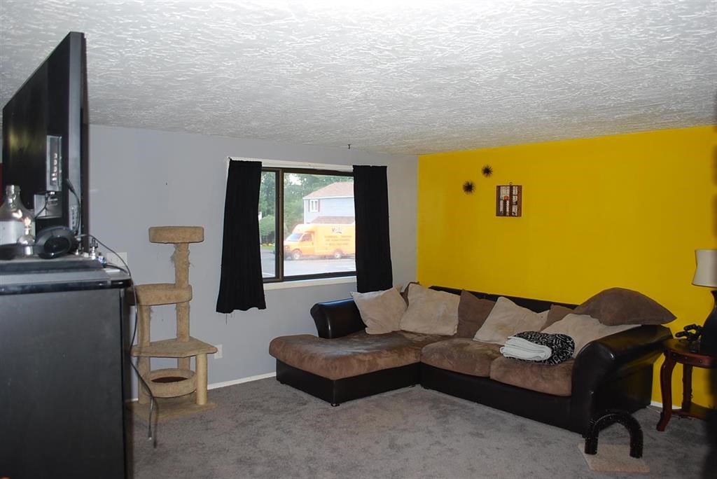 3 E Cedarbrook Rochester, NH 03867 - Photo 5 of 12