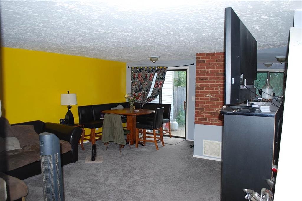 3 E Cedarbrook Rochester, NH 03867 - Photo 6 of 12