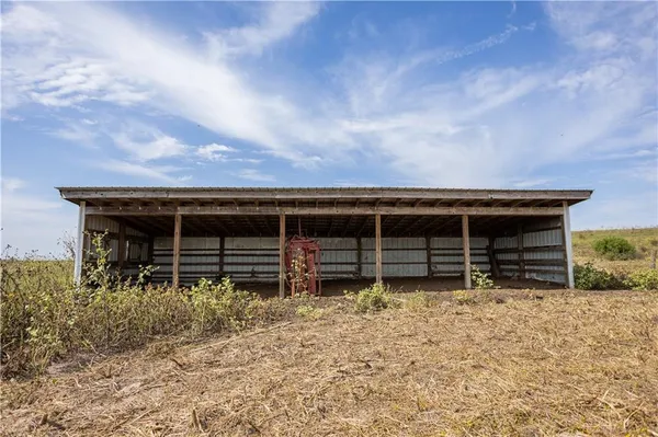 $1,530,000 | 8602 East Utopia Drive, Bronaugh, MO 64728