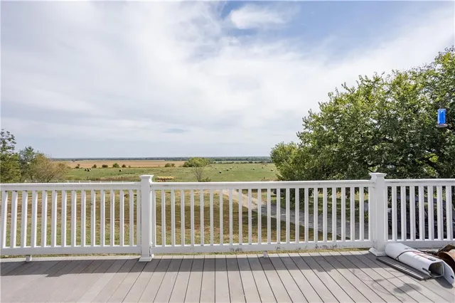 $1,707,945 | 8602 East Utopia Drive, Bronaugh, MO 64728