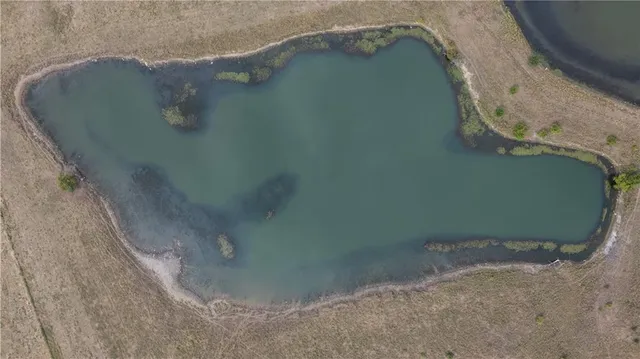 $1,707,945 | 8602 East Utopia Drive, Bronaugh, MO 64728