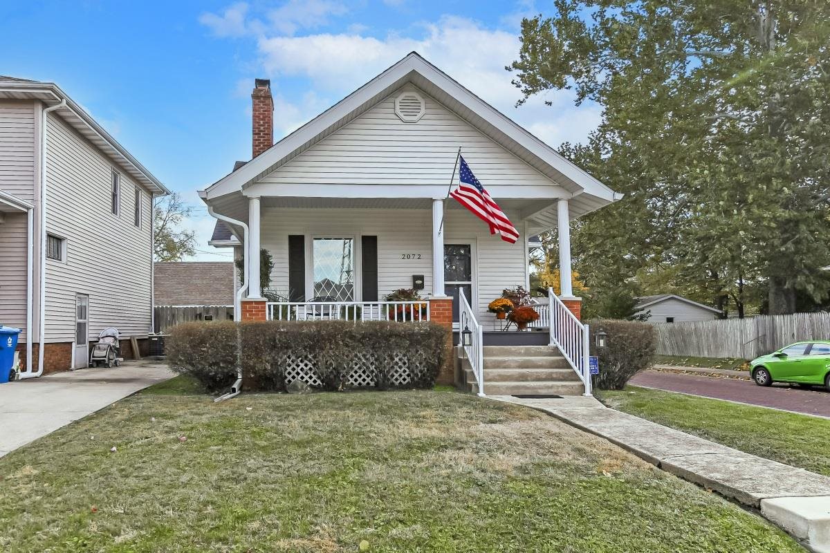 2072 South 4th Street Springfield, IL 62703 - Photo 2 of 30