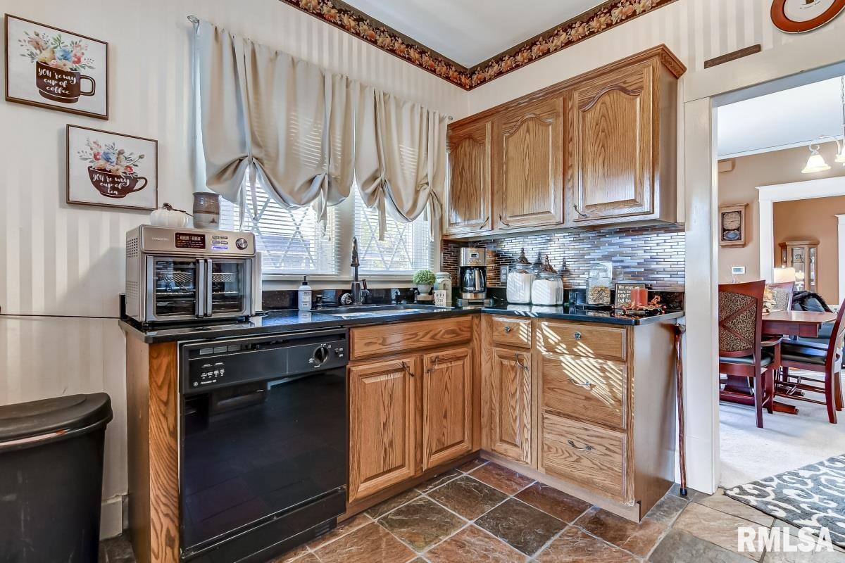 2072 South 4th Street Springfield, IL 62703 - Photo 18 of 30