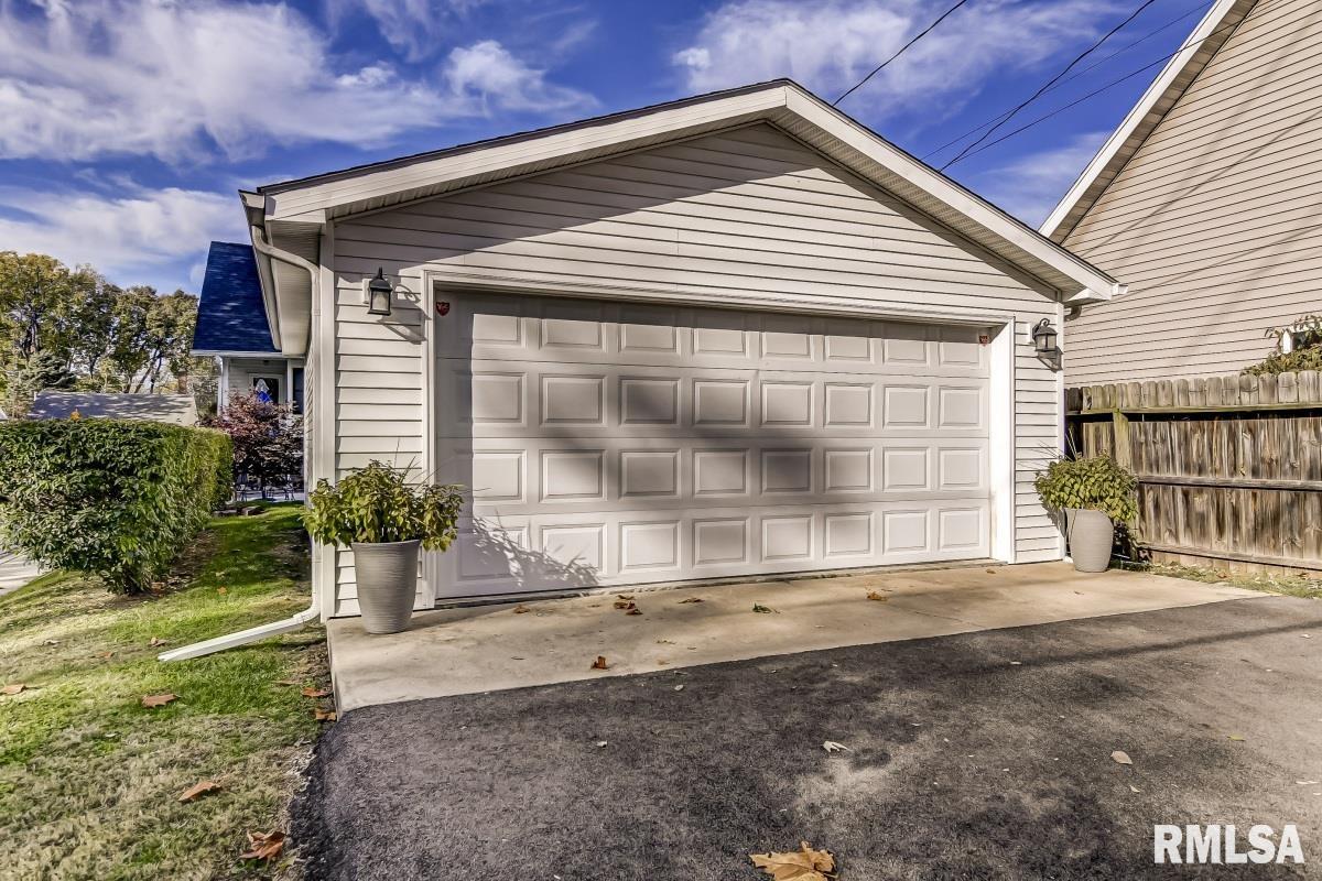 2072 South 4th Street Springfield, IL 62703 - Photo 27 of 30