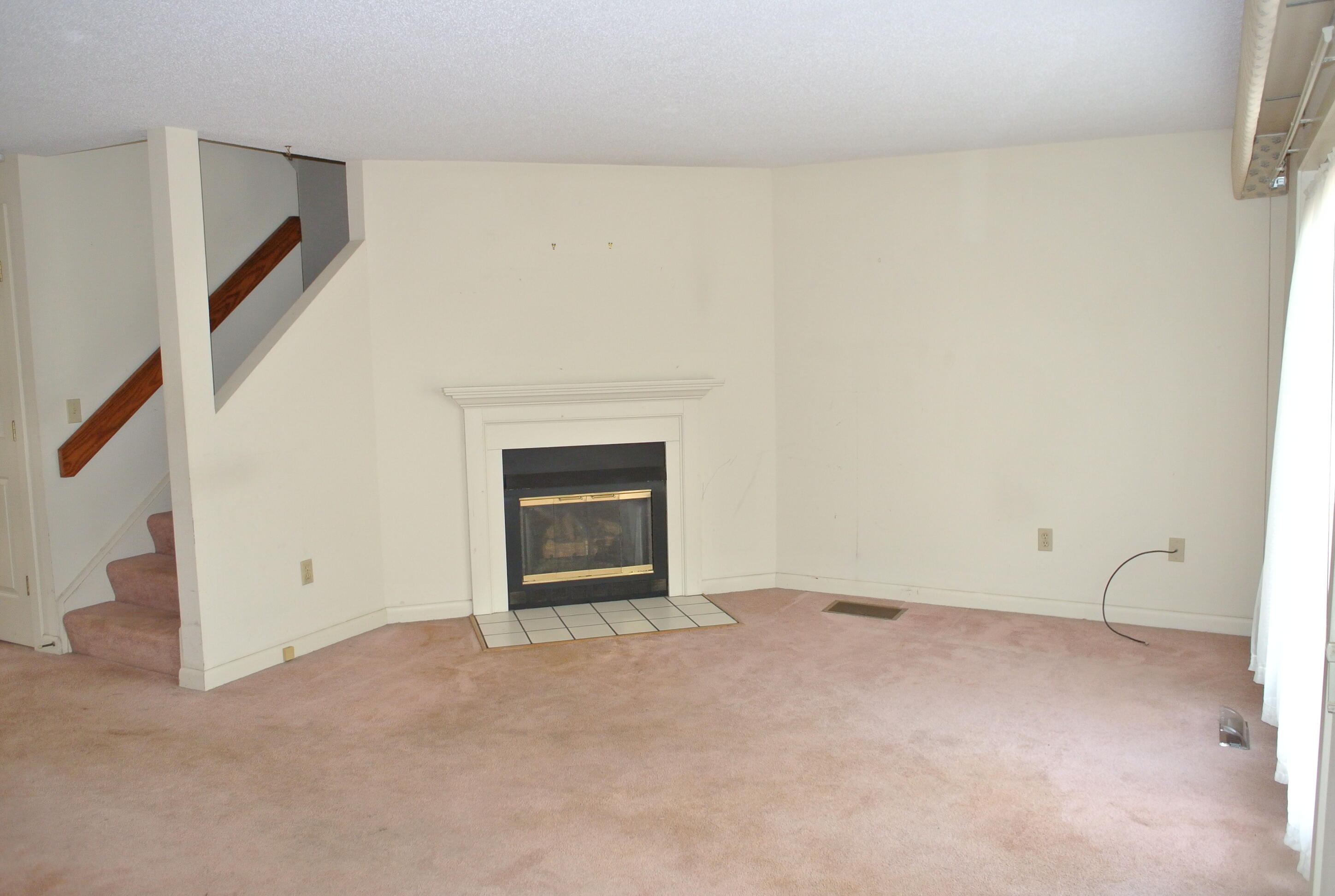 94 Shellback Way, Unit O Mashpee, MA 02649 - Photo 5 of 23 DSC_5392