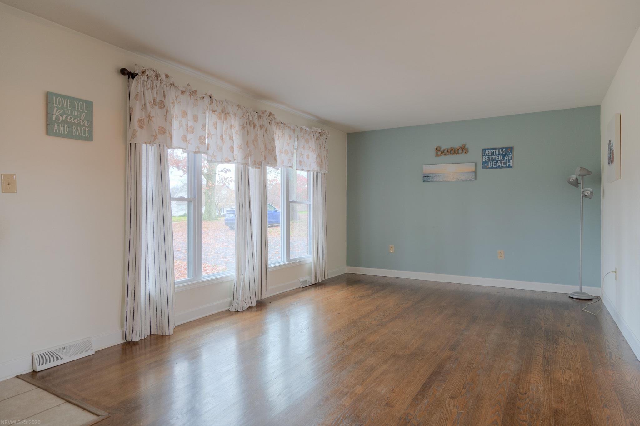 2150 Peppers Ferry Road Pulaski, VA 24301 - Photo 9 of 36 Gallery Image 9