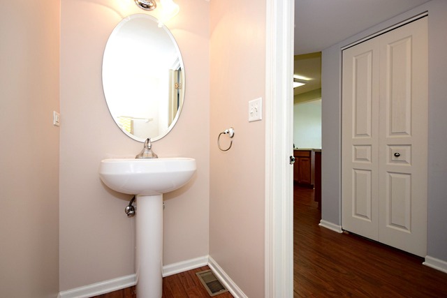 3719 Harms Road Joliet, IL 60435 - Photo 13 of 25