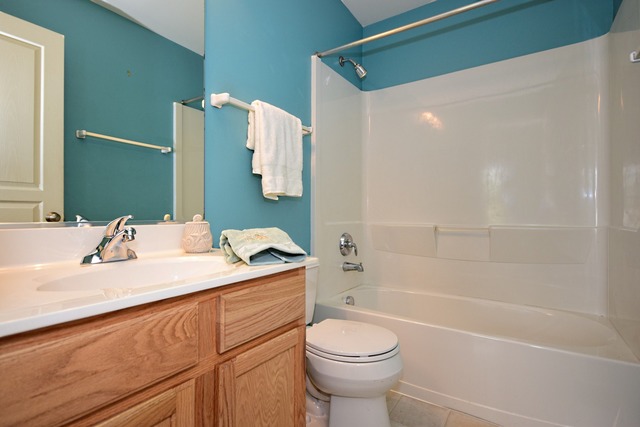 3719 Harms Road Joliet, IL 60435 - Photo 17 of 25