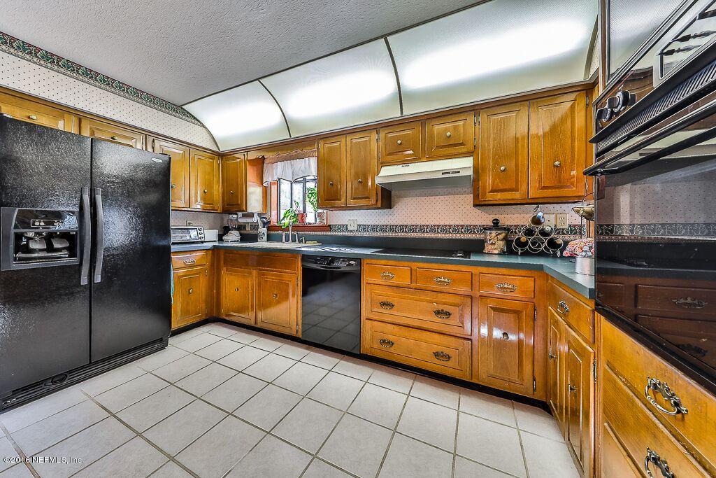 7608 Holiday Road South Jacksonville, FL 32216 - Photo 11 of 28 Kitchen another view