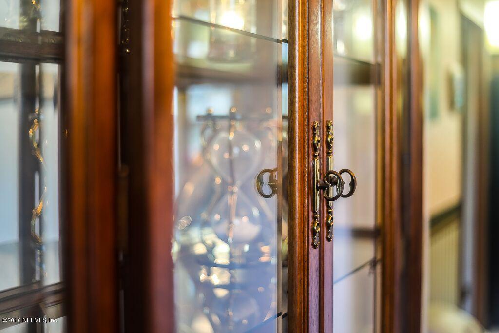 7608 Holiday Road South Jacksonville, FL 32216 - Photo 15 of 28 China Cabinet in Dining Room