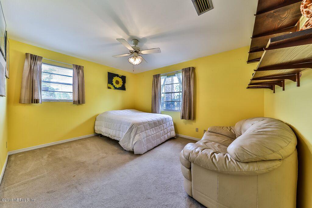 7608 Holiday Road South Jacksonville, FL 32216 - Photo 21 of 28 Bedroom Three