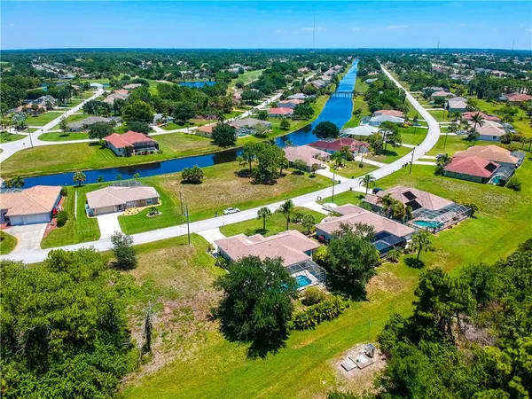 $4,500 | 155 Long Meadow Lane North, Rotonda West, FL 33947