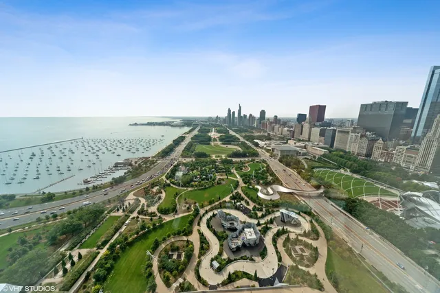 $799,000 | 340 East Randolph Street, Unit 3505, Chicago, IL 60601