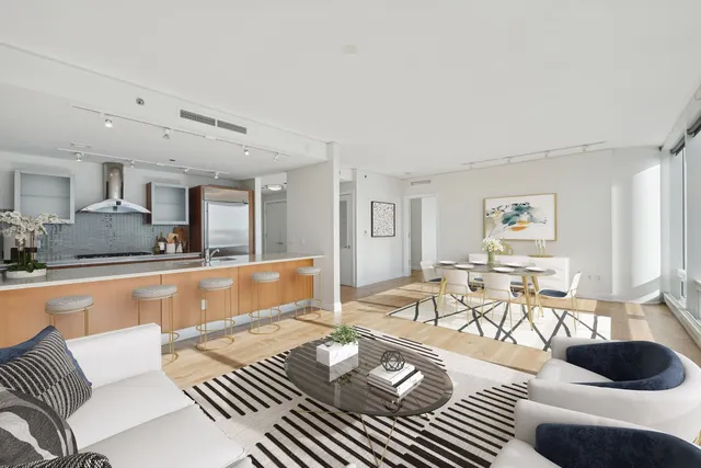 $799,000 | 340 East Randolph Street, Unit 3505, Chicago, IL 60601