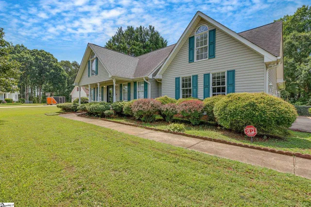 $331,000 | 264 Breckenridge Drive, Inman, SC 29349