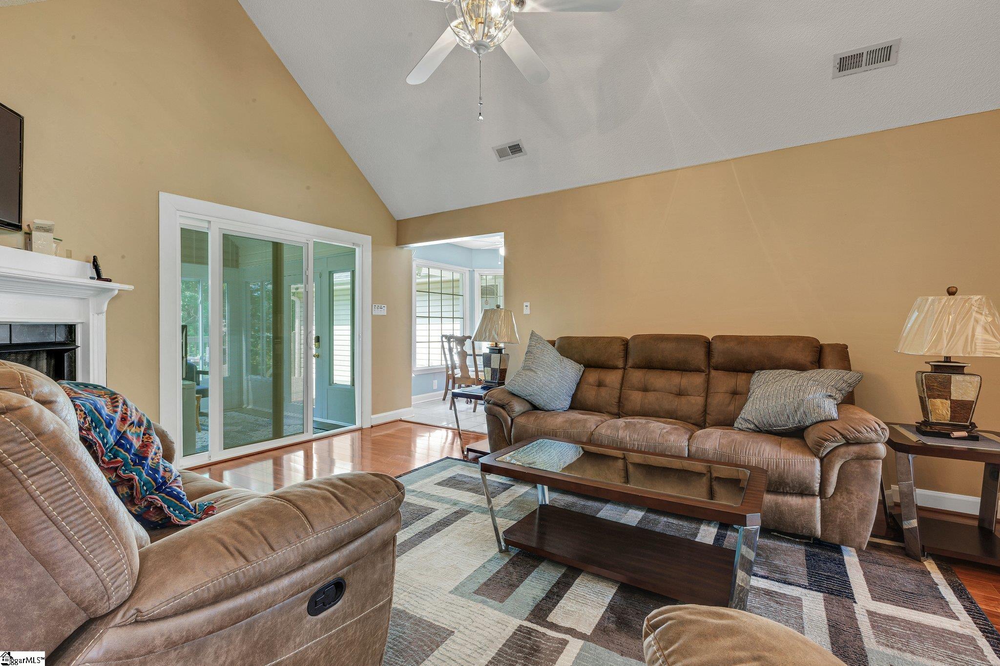 264 Breckenridge Drive Inman, SC 29349 - Photo 15 of 35