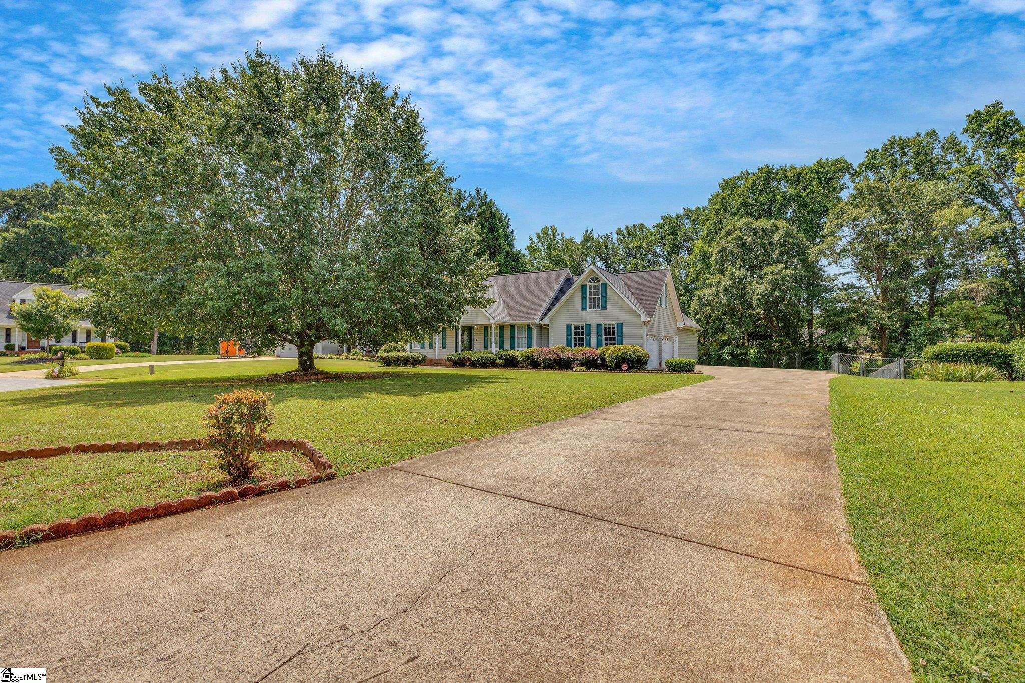 264 Breckenridge Drive Inman, SC 29349 - Photo 5 of 35