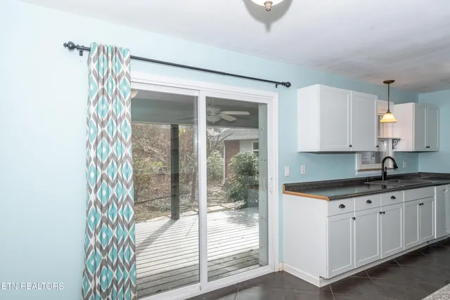 $369,900 | 1202 Tapoco Avenue, Maryville, TN 37801