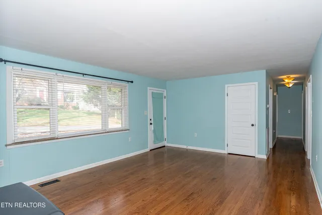 $369,900 | 1202 Tapoco Avenue, Maryville, TN 37801