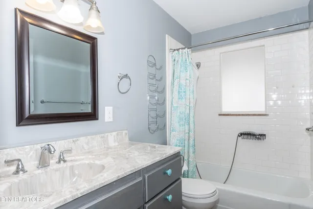 $369,900 | 1202 Tapoco Avenue, Maryville, TN 37801