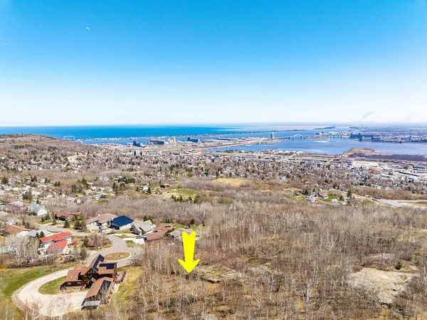 $174,900 | 29-xx West 15th Street, Duluth, MN 55811