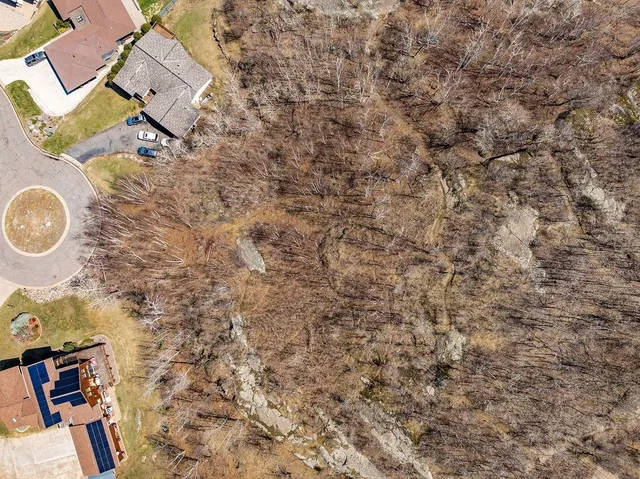 $174,900 | 29-xx West 15th Street, Duluth, MN 55811