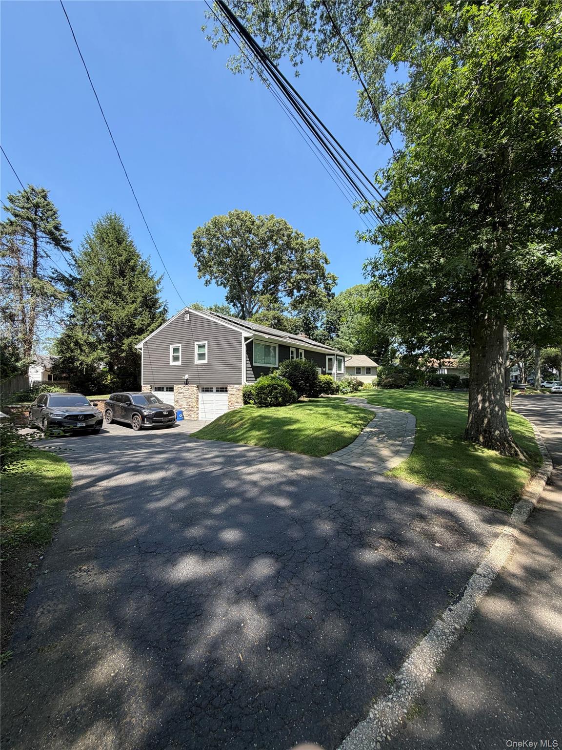 6 Raphael Street Huntington, NY 11746 - Photo 2 of 21