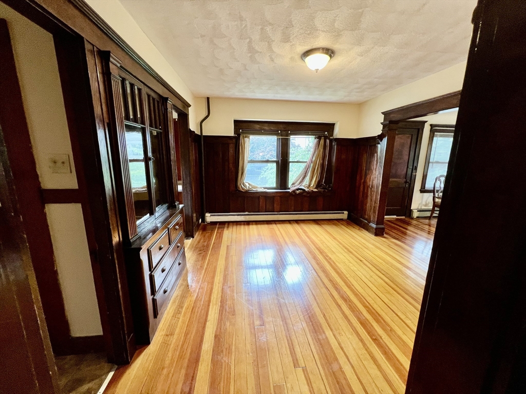 40 Copley Street, Unit 1 Cambridge, MA 02138 - Photo 5 of 21 a view of front door