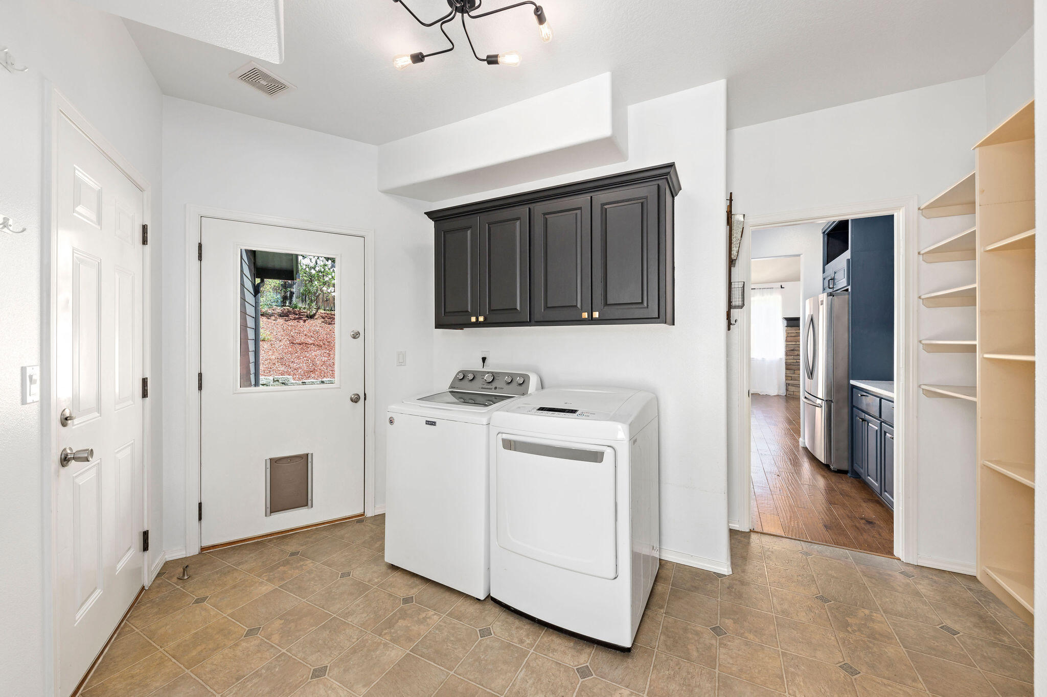 1507 R J Drive Grants Pass, OR 97526 - Photo 20 of 33 IMG_8922